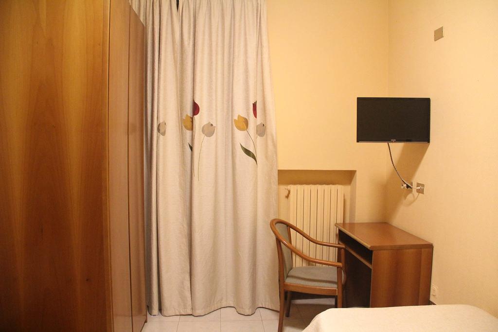 Hotel Cristal Μπάρι Εξωτερικό φωτογραφία